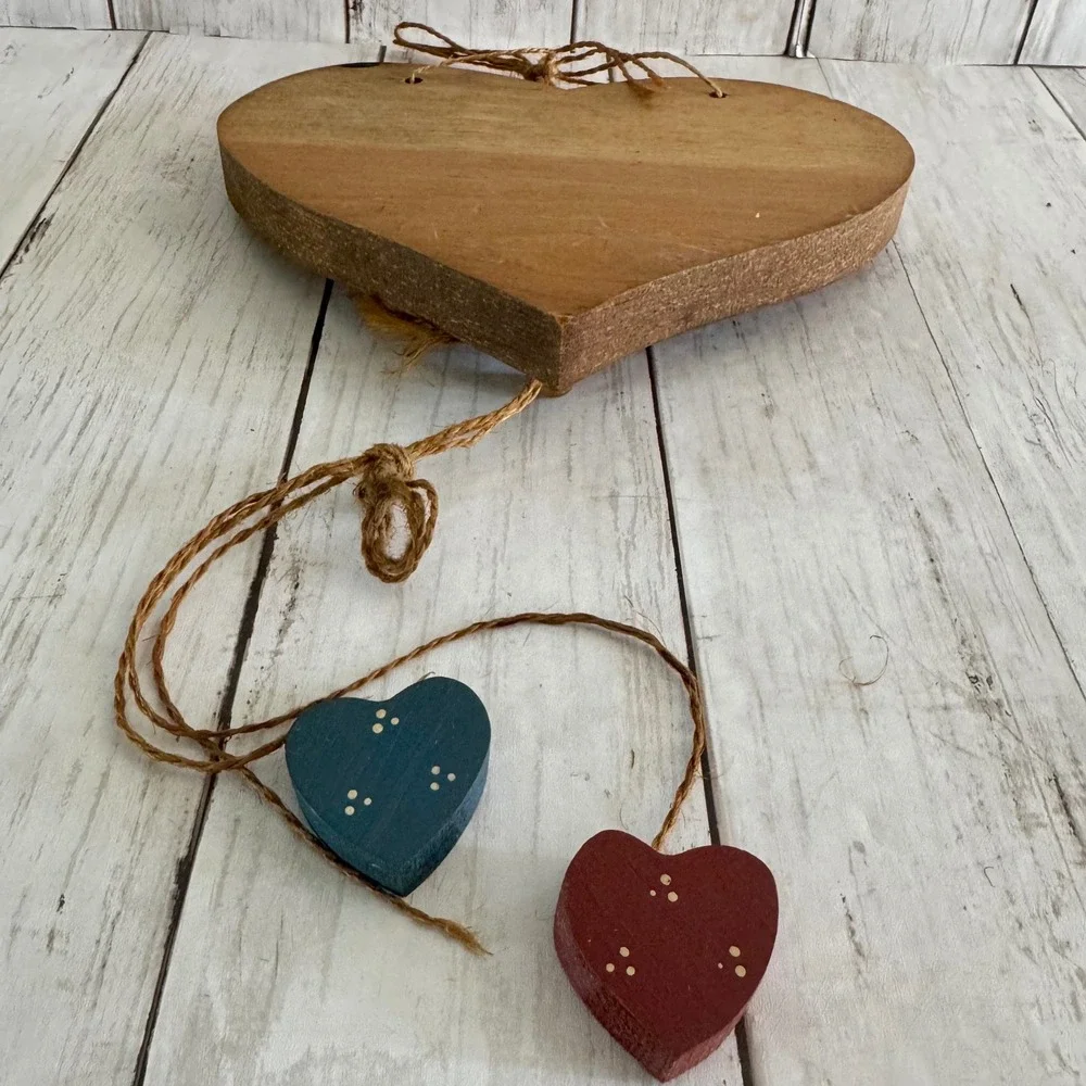Vintage Wooden Heart Friends Wall Hanging Primitive Country Folk Art Cottagecore